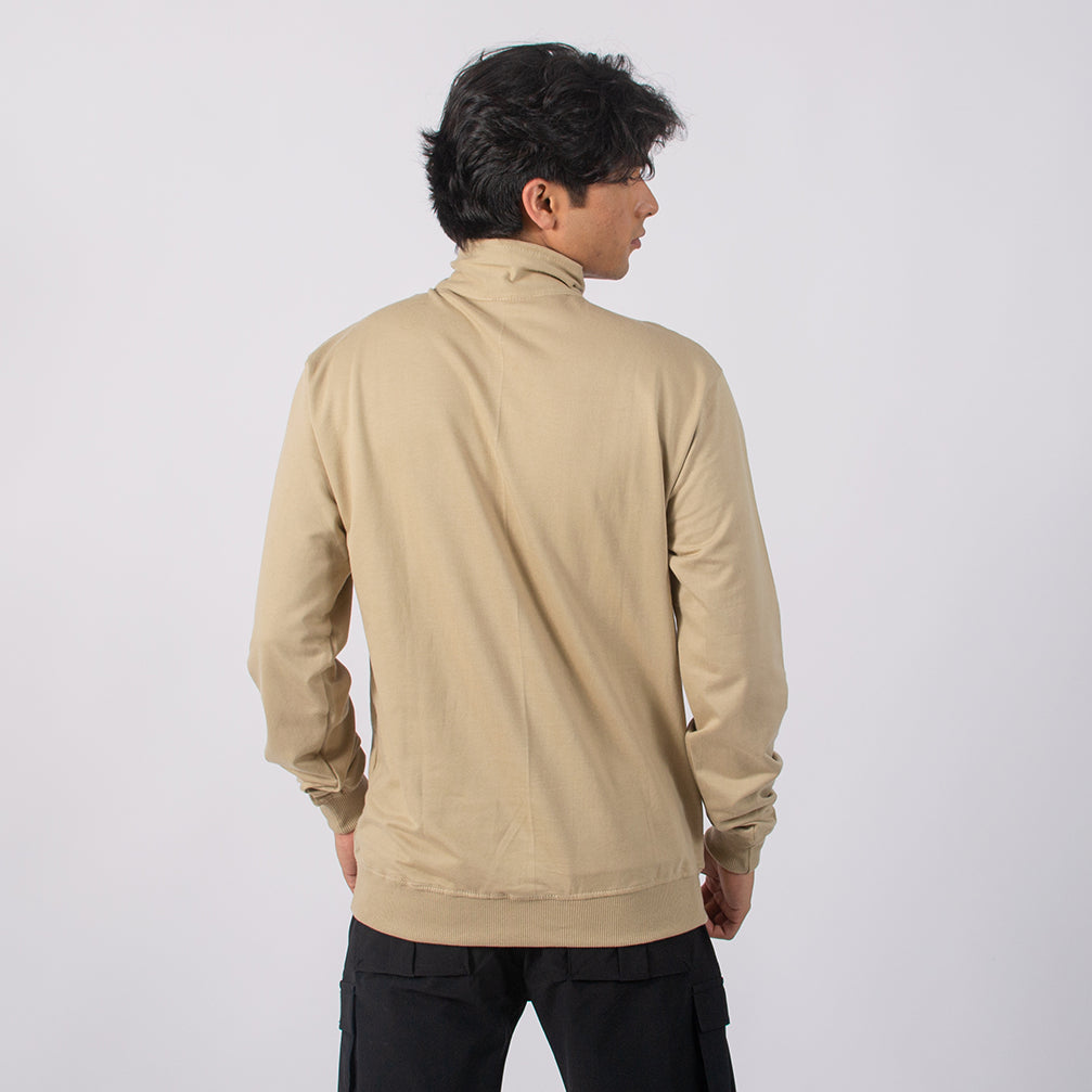 Men’s Summer/ Autumn full sleeve quarter zip t-shirt .