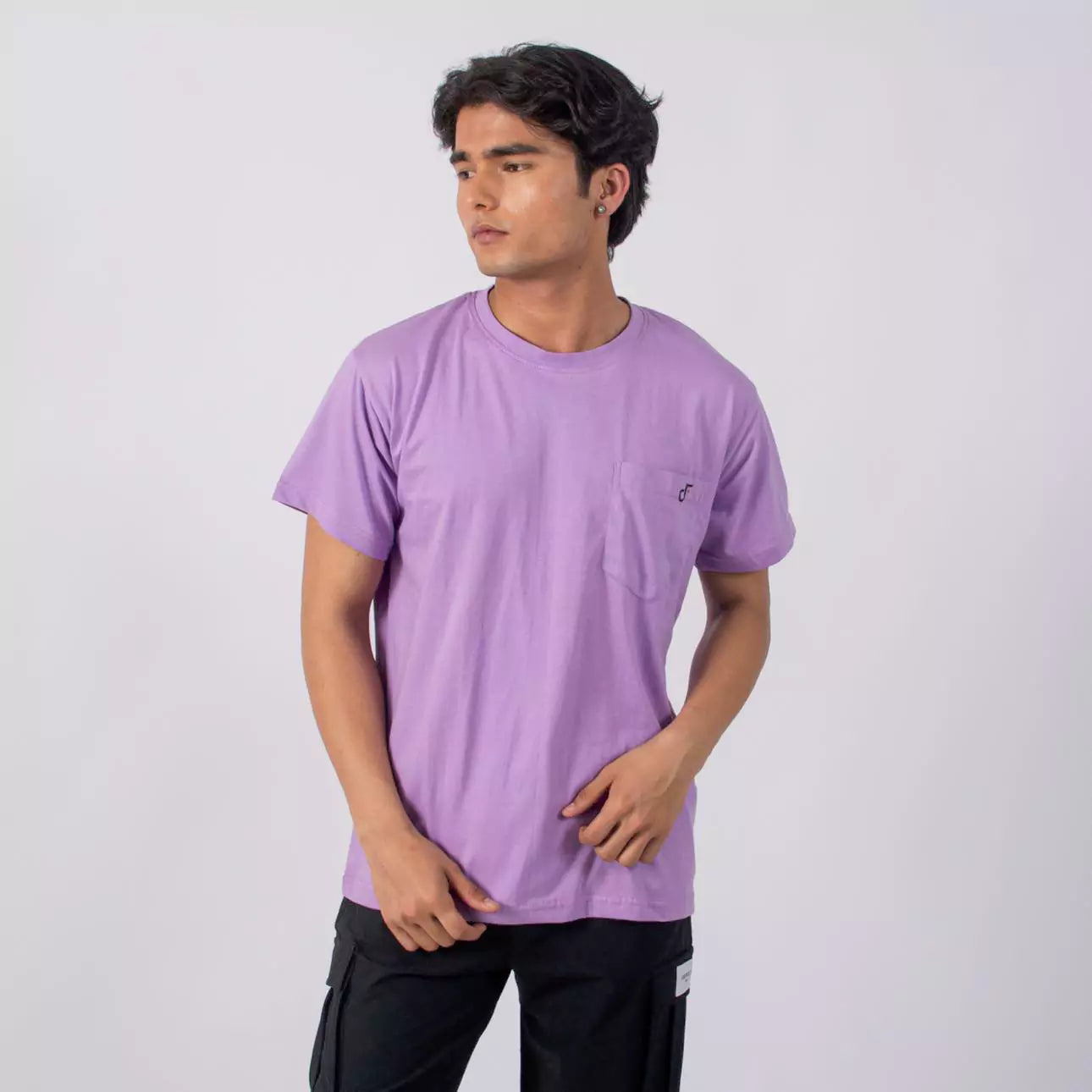 Relaxed Pocket Crew Solid Plain T-shirt