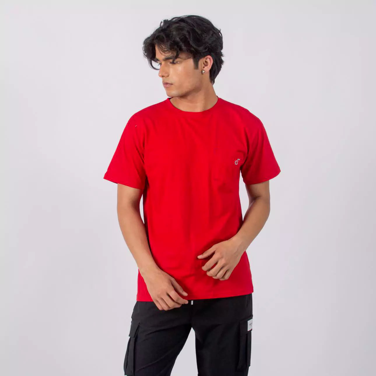 Relaxed Pocket Crew Solid Plain T-shirt